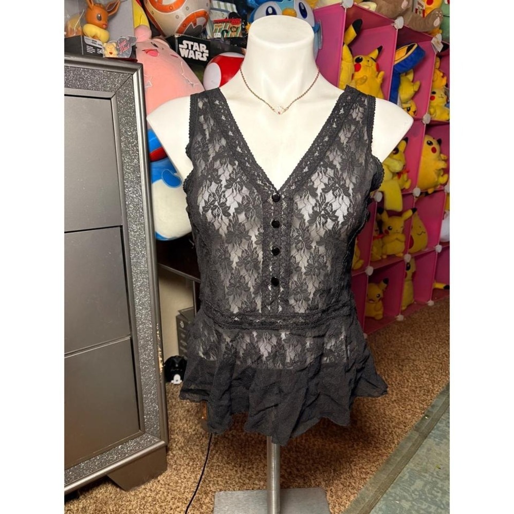 Y2K Joujou Black Floral Lace Peplum Top V-Neck Sleeveless Sheer Button Detail #2